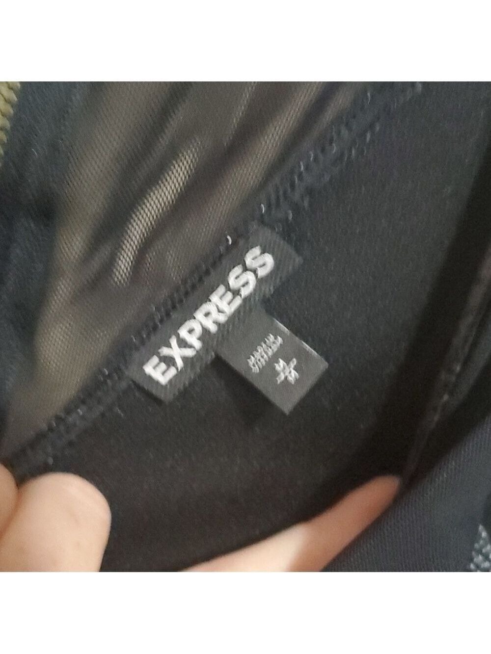 Express top size medium - Picture 4 of 4